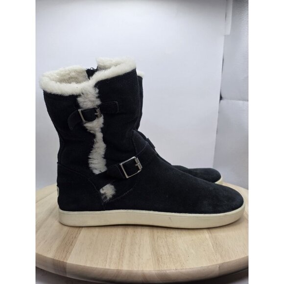 Ugg - Barley Boot - Kids - Size 4 - Suede - black - Shearling Inner Lining - Picture 3 of 9